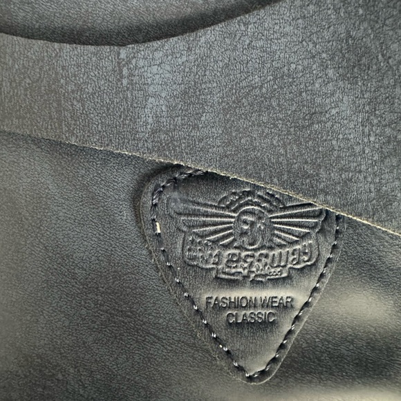 Boots Low Heel Women’s Size 40 (Size 8.5-9) New Condition Never Worn - Picture 2 of 5